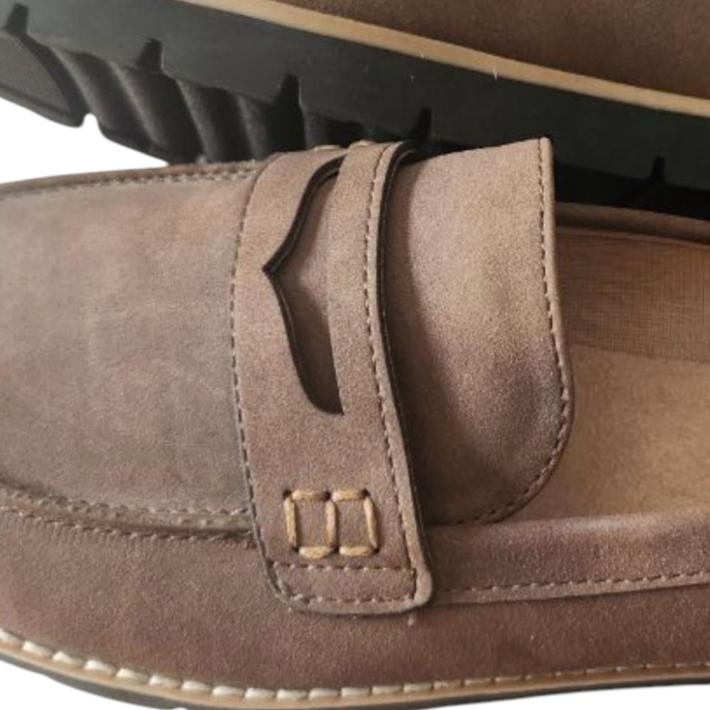 Life Stride Women's Vegan Suade Brown Slip-On Loafers with Tassel Detail - Picture 2 of 8